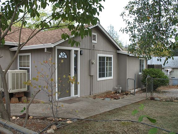 2nd image of 5369 Grand Ave