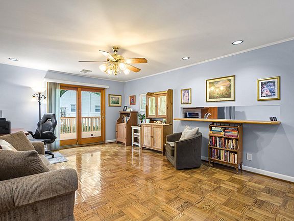 4th image of 1518 Dogwood Dr