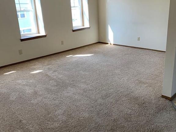 4th image of 262 W Main St APT A