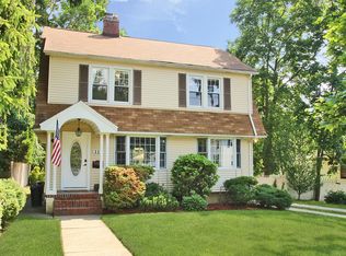 119 Roosevelt Ave, Westwood, NJ 07675