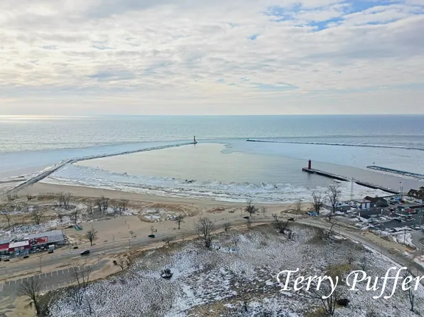 3690 Simpson Ave, Muskegon, MI 49441