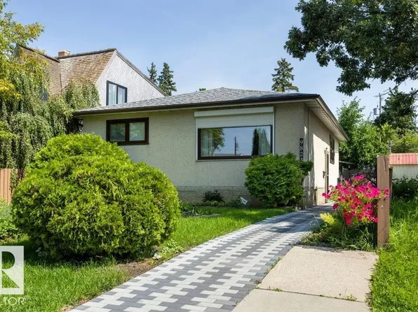 9823 151st St NW, Edmonton, AB T5P 1S9