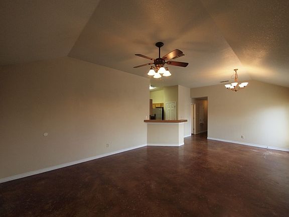 2nd image of 2013 Charleston Ct APT B