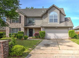 9024 E 99th St, Tulsa, OK 74133