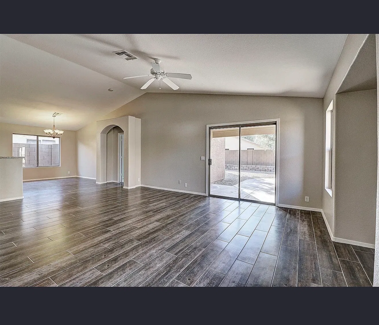 3 bed, 1503 sqft, $2,400 — Photo 4