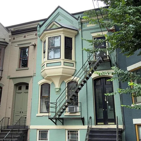 12 Irving St #3 — Photo 2