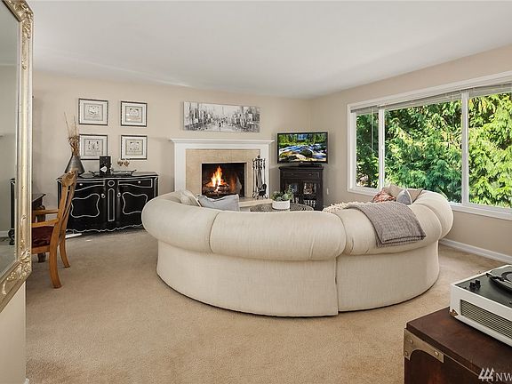 5th image of 21129 NE 60th Pl