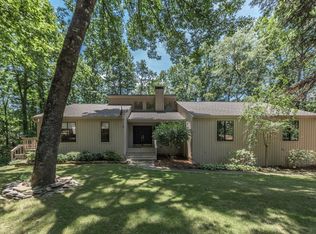 3 Thornwood Ct, Lake Wylie, SC 29710