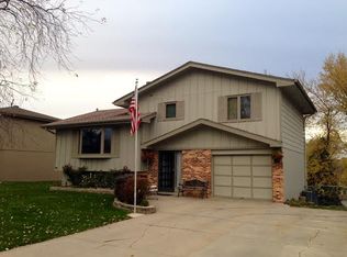 9470 Binney St, Omaha, NE 68134