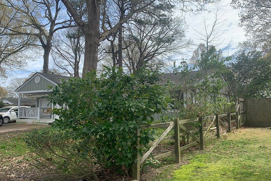 2nd image of 612 Greenville Ct