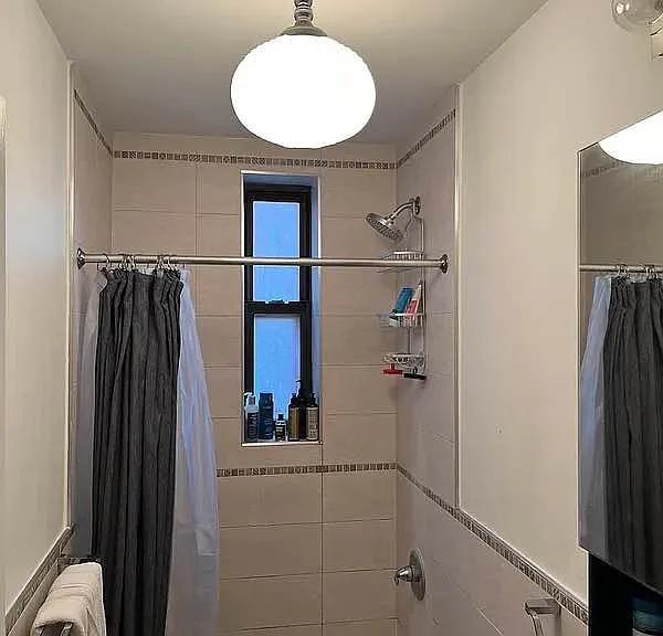 31-72 37th St #5 — Photo 9