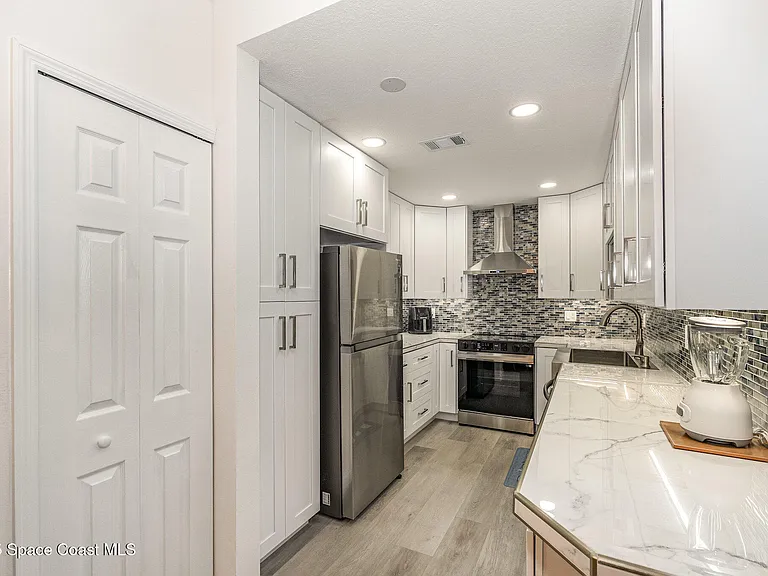 333 N Atlantic Ave #207 — Photo 8