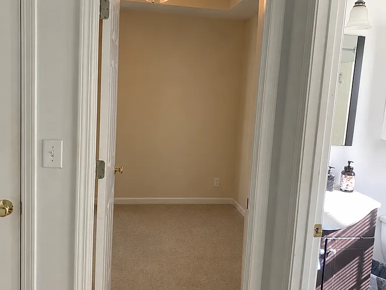 777 Sir Raleigh Dr — Photo 8