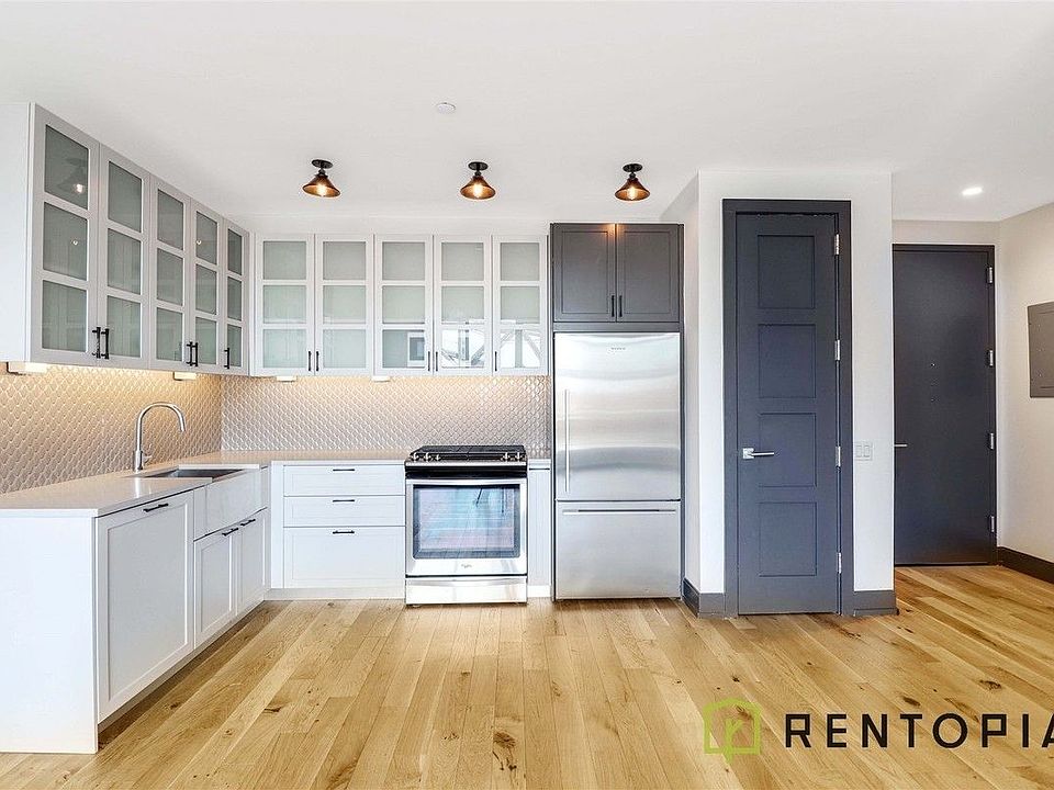 1st image of 10 Montieth St APT 407