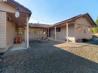 2463 Moorea Dr, Roseburg, OR 97471