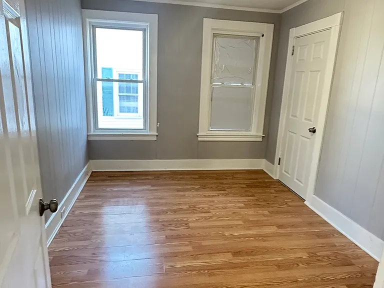 377 Main St #1 — Photo 6
