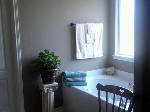 2nd image of 6910 Tillet Ct