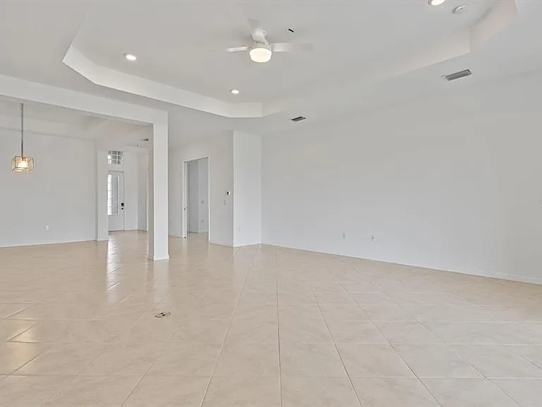 17118 Jadestone Ct — Photo 13