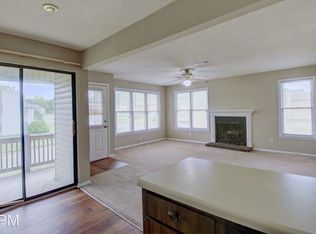 12100 Carriage Ct SE APT C, Huntsville, AL 35803