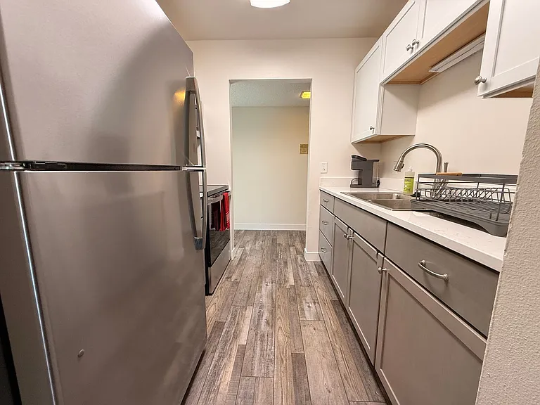 Wingra West Apartments — Photo 19