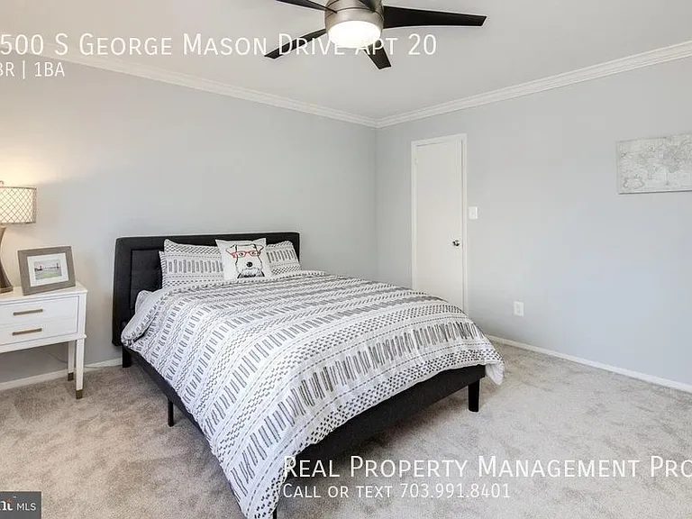 1500 S George Mason Dr #20 — Photo 16