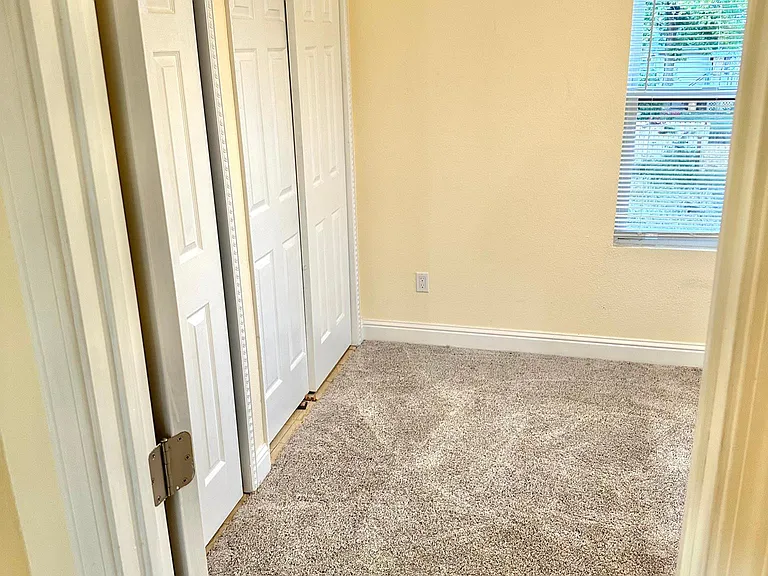 418 E St #2 — Photo 14