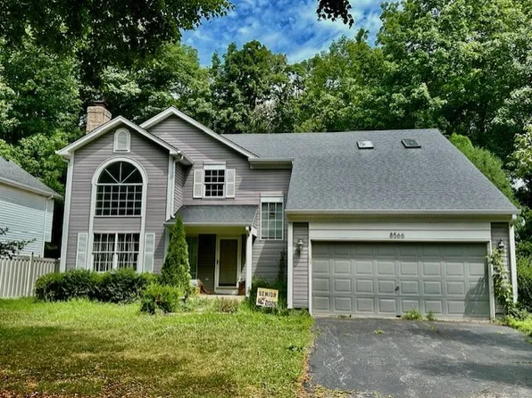 8566 Cedar St, Fox Lake, IL 60020