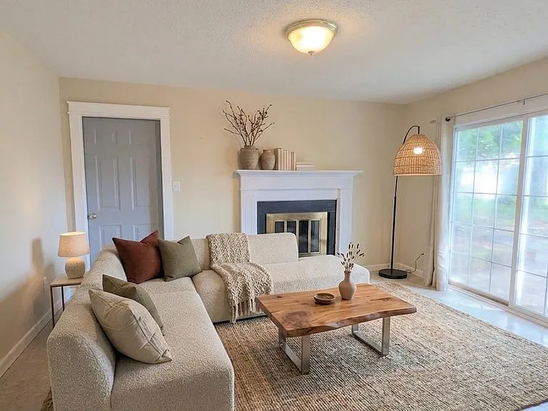 310 Cumberland Dr SE — Photo 14