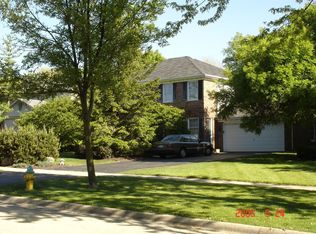 327 E 59th St, Hinsdale, IL 60521