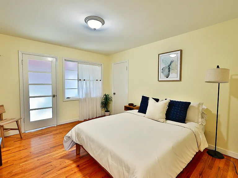 1020 Orange St — Photo 24