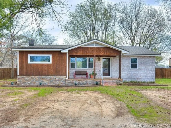 410 Oak Dr, Eufaula, OK 74432