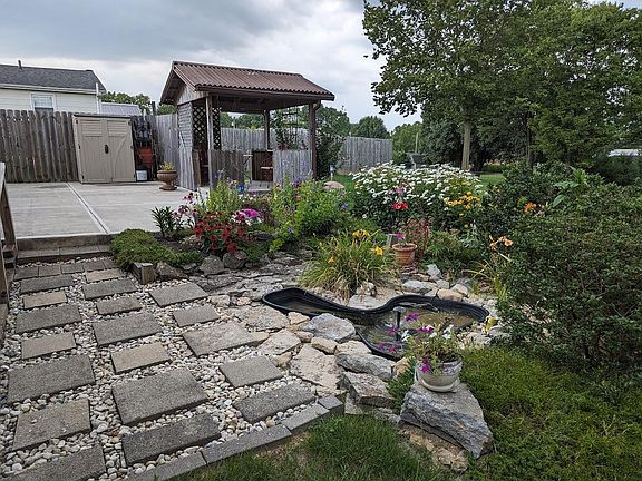 2nd image of 7010 Cindy Dr