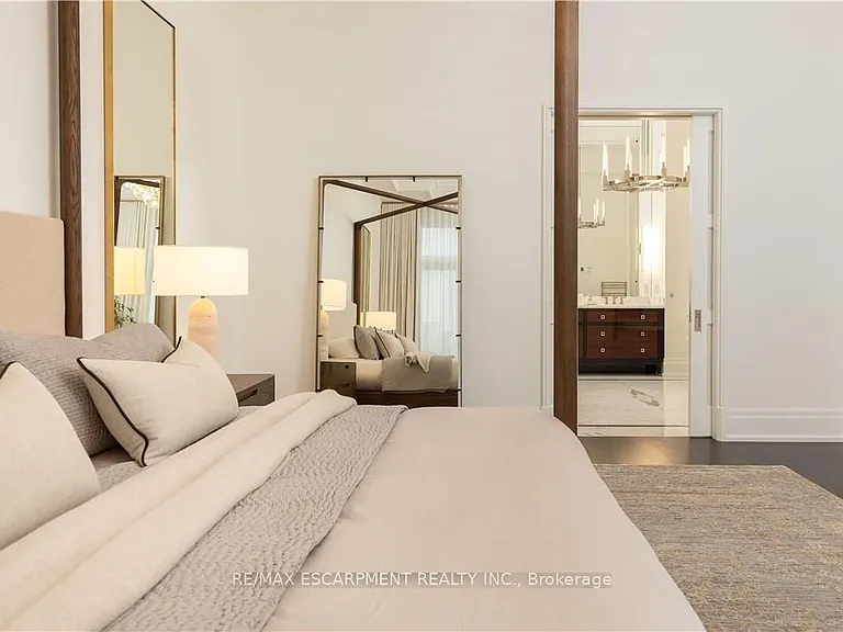 300 Randall St #Penthouse 1 — Photo 28