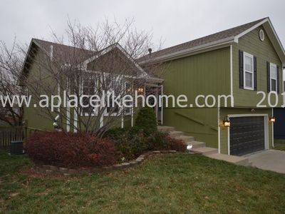 12526 S Clinton St, Olathe, KS, 66061