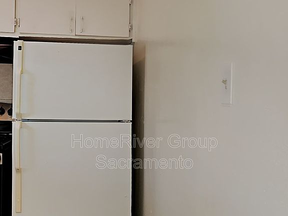 5th image of 7582 24th St APT 4