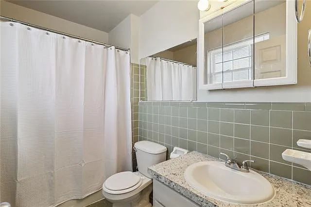 326 18th St — Photo 14