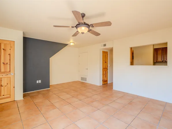 2210 Miguel Chavez Rd Unit 813, Santa Fe, NM 87505