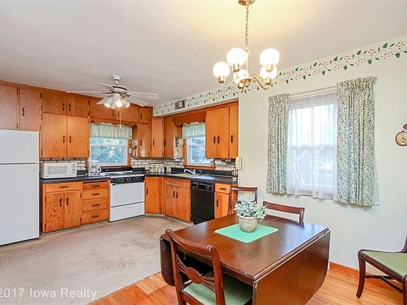 4th image of 506 W Girard Ave