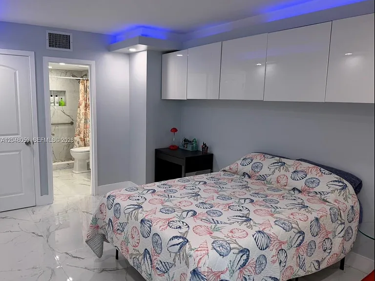 3140 S Ocean Dr #1003 — Photo 16