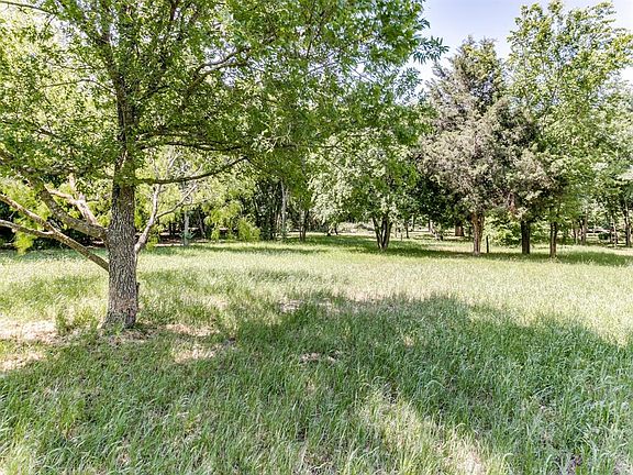 4th image of 1702 Taylor Bridge Ct Lot 13