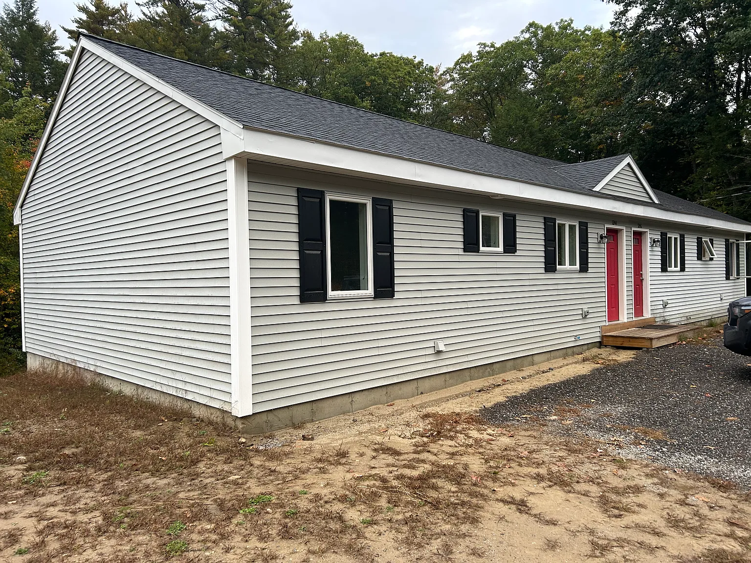 2 bed, 750 sqft, $2,300 — Photo 3