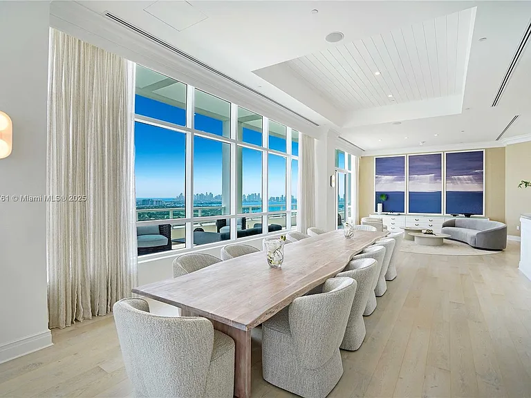 4401 Collins Ave #PH SOUTH — Photo 26