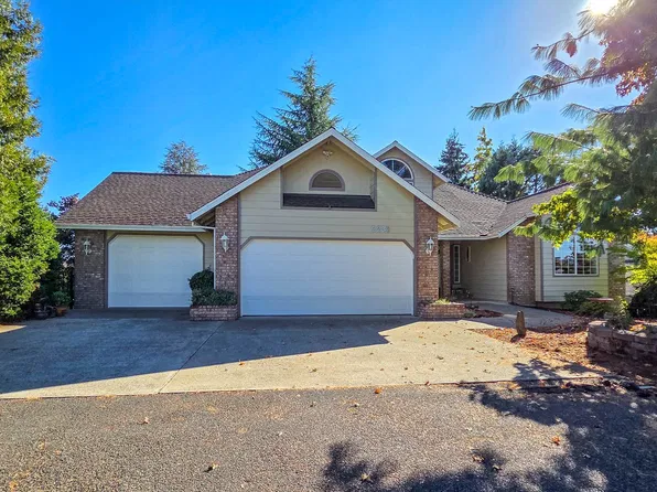 2233 Linnell Ave, Roseburg, OR 97471