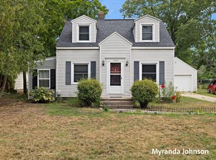 1068 Englewood Ave, Muskegon, MI