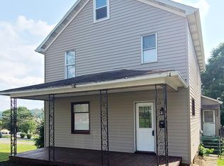 408 Somerset Ave, Windber, PA 15963