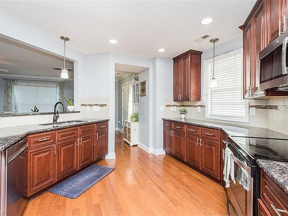 5th image of 3800 Long Meadow Dr