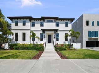 403 E Davis Blvd, Tampa, FL 33606