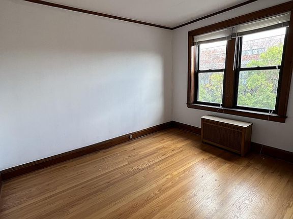 Spacious Bedroom