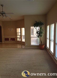 2nd image of 7603 Saint Stephens Sq