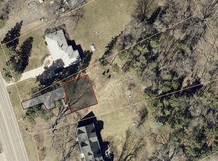 4132 Victoria St N, Saint Paul, MN 55126